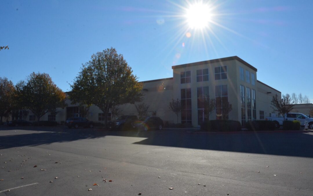 28,000 SF Multi-Tenant Industrial Facility